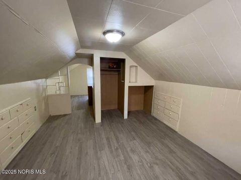 Tiny photo for 2127 Perth Street, Toledo, OH 43607 (MLS # 10002347)