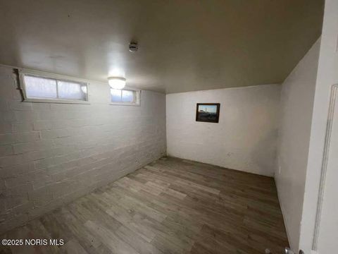 Tiny photo for 2127 Perth Street, Toledo, OH 43607 (MLS # 10002347)