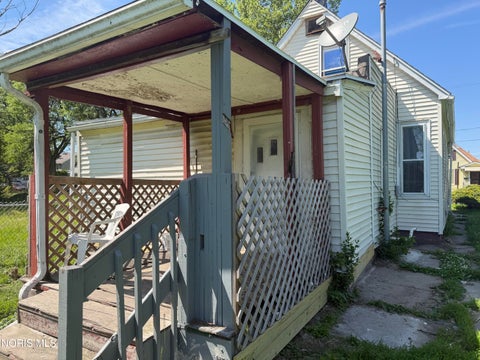Tiny photo for 1605 Norwood Avenue, Toledo, OH 43607 (MLS # 10008746)