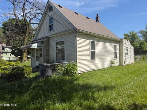 Tiny photo for 1605 Norwood Avenue, Toledo, OH 43607 (MLS # 10008746)