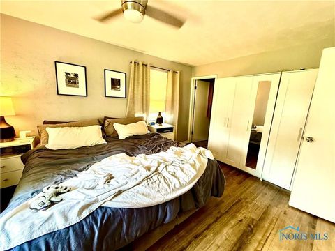 Tiny photo for 700 North Street, Defiance, OH 43512 (MLS # 10001088)