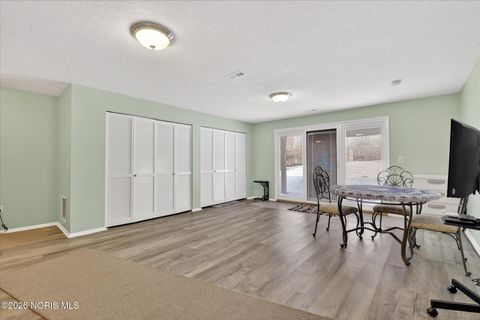 Tiny photo for 9864 Ford Road, Perrysburg, OH 43551 (MLS # 10003982)