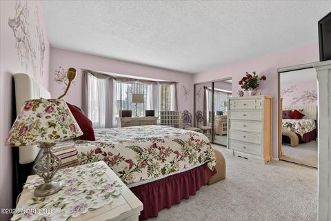 Tiny photo for 9864 Ford Road, Perrysburg, OH 43551 (MLS # 10003982)