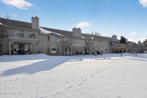 Tiny photo for 9864 Ford Road, Perrysburg, OH 43551 (MLS # 10003982)