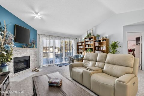 Tiny photo for 9864 Ford Road, Perrysburg, OH 43551 (MLS # 10003982)