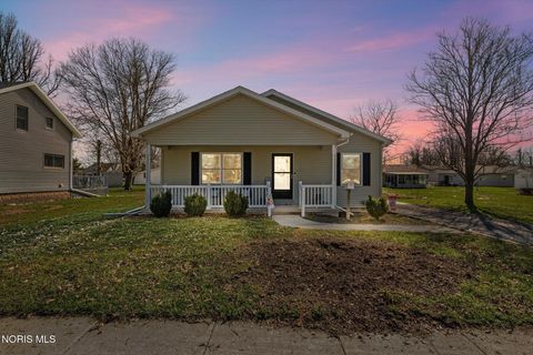 Photo of 503 S Williams Street, Bryan, OH 43506 (MLS # 10005686)