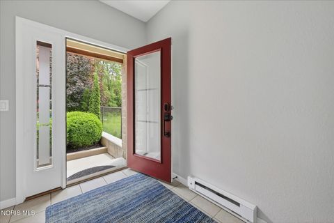 Tiny photo for 145 S Saint Clair Street #23, Toledo, OH 43604 (MLS # 10008307)