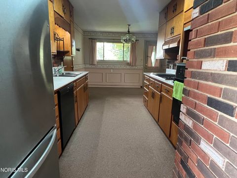 Tiny photo for 190 Cleveland Avenue, Defiance, OH 43512 (MLS # 10006926)