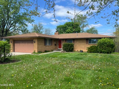 Photo of 190 Cleveland Avenue, Defiance, OH 43512 (MLS # 10006926)