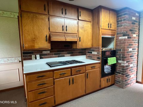 Tiny photo for 190 Cleveland Avenue, Defiance, OH 43512 (MLS # 10006926)