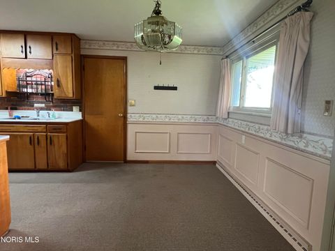 Tiny photo for 190 Cleveland Avenue, Defiance, OH 43512 (MLS # 10006926)