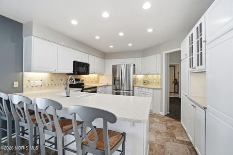 Tiny photo for 1078 Waterville - Monclova Road, Waterville, OH 43566 (MLS # 10003149)