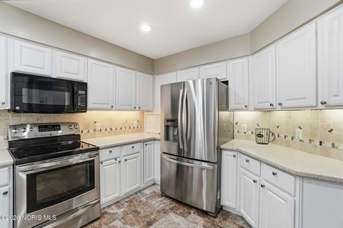 Tiny photo for 1078 Waterville - Monclova Road, Waterville, OH 43566 (MLS # 10003149)