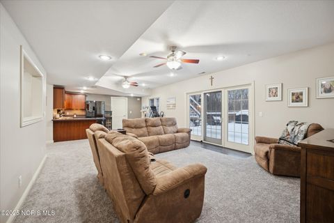 Tiny photo for 125 Turnberry Drive, Bryan, OH 43506 (MLS # 10002228)