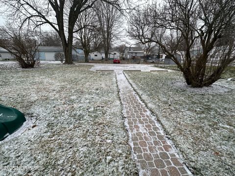 Tiny photo for 445 N Sandusky Avenue, Upper Sandusky, OH 43351 (MLS # 10002471)