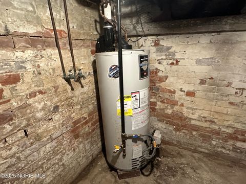 Tiny photo for 445 N Sandusky Avenue, Upper Sandusky, OH 43351 (MLS # 10002471)