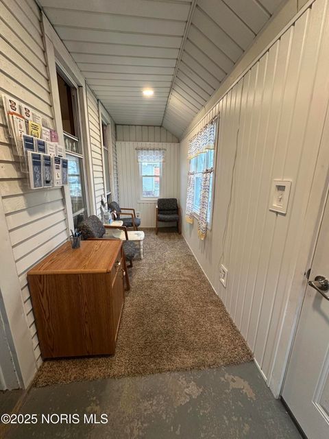 Tiny photo for 445 N Sandusky Avenue, Upper Sandusky, OH 43351 (MLS # 10002471)