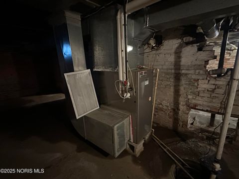 Tiny photo for 445 N Sandusky Avenue, Upper Sandusky, OH 43351 (MLS # 10002471)