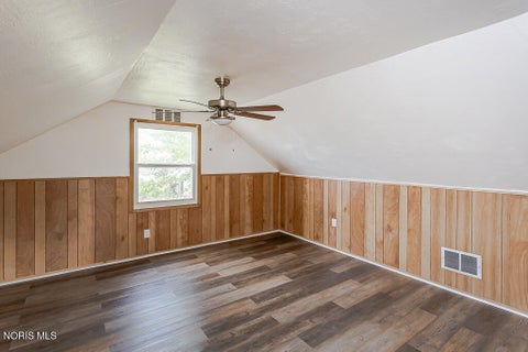 Tiny photo for 1318 E Manhattan Boulevard, Toledo, OH 43608 (MLS # 10012598)