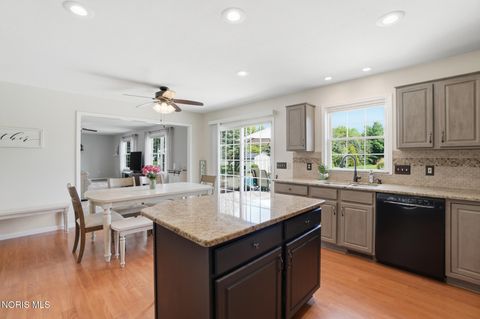Tiny photo for 7820 Harvest Gold Drive, Holland, OH 43528 (MLS # 10007896)