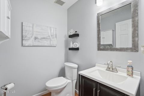 Tiny photo for 7820 Harvest Gold Drive, Holland, OH 43528 (MLS # 10007896)