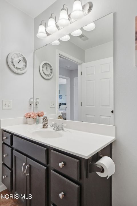 Tiny photo for 7820 Harvest Gold Drive, Holland, OH 43528 (MLS # 10007896)