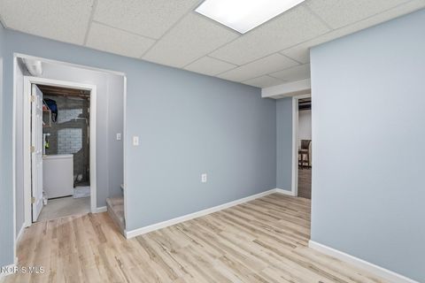 Tiny photo for 7820 Harvest Gold Drive, Holland, OH 43528 (MLS # 10007896)