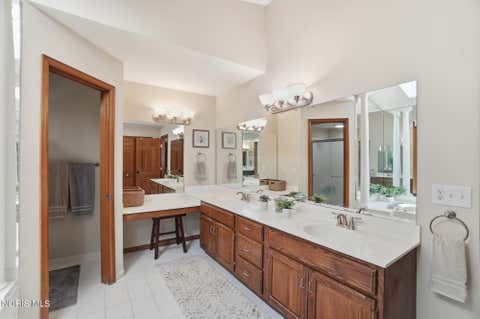 Tiny photo for 7310 Regents Park Boulevard, Toledo, OH 43617 (MLS # 10011571)