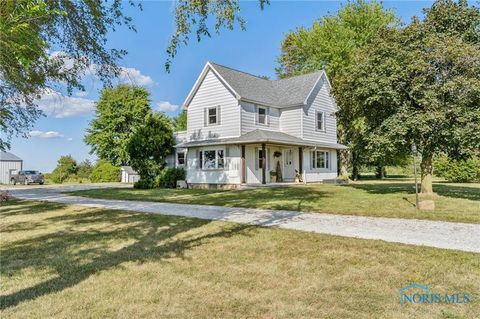 Homes For Sale - 11255 W County Road 18<br/> Fostoria, OH 44830