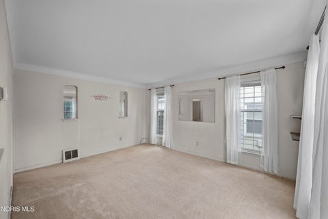 Tiny photo for 2560 Gracewood Road, Toledo, OH 43613 (MLS # 10013542)