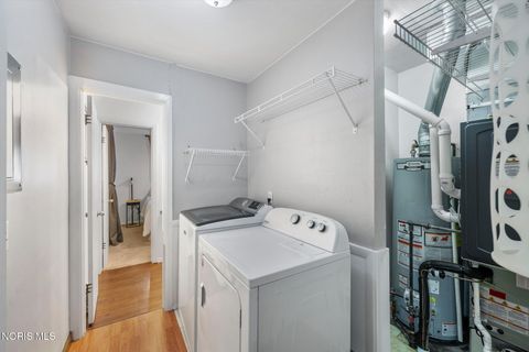 Tiny photo for 820 S Hill Park Drive, Holland, OH 43528 (MLS # 10010497)