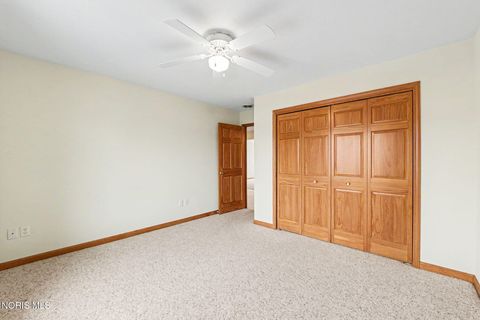 Tiny photo for 2411 Villa Drive, Findlay, OH 45840 (MLS # 10005813)