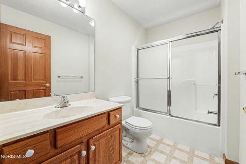 Tiny photo for 2411 Villa Drive, Findlay, OH 45840 (MLS # 10005813)