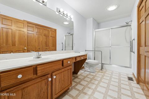 Tiny photo for 2411 Villa Drive, Findlay, OH 45840 (MLS # 10005813)