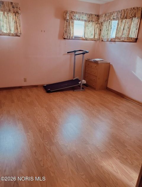 Tiny photo for 534 Clark Street, Toledo, OH 43605 (MLS # 10003209)