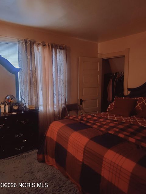 Tiny photo for 534 Clark Street, Toledo, OH 43605 (MLS # 10003209)