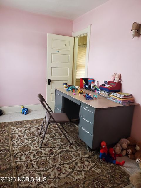 Tiny photo for 534 Clark Street, Toledo, OH 43605 (MLS # 10003209)