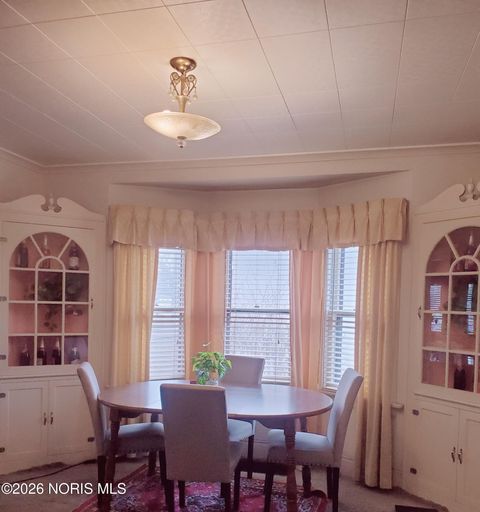 Tiny photo for 534 Clark Street, Toledo, OH 43605 (MLS # 10003209)