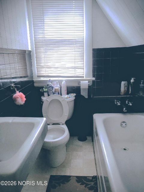 Tiny photo for 534 Clark Street, Toledo, OH 43605 (MLS # 10003209)