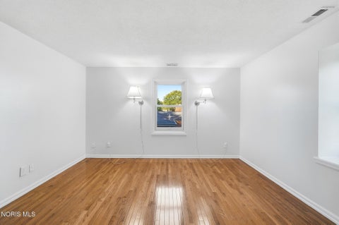 Tiny photo for 15760 Five Point Road, Perrysburg, OH 43551 (MLS # 10014313)