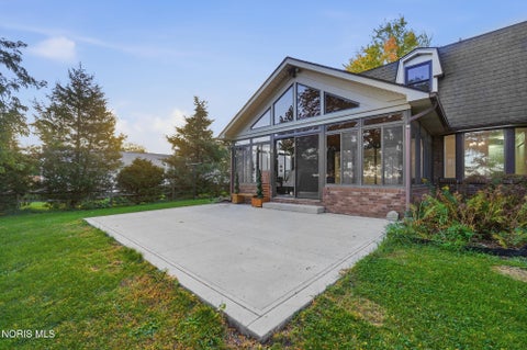 Tiny photo for 15760 Five Point Road, Perrysburg, OH 43551 (MLS # 10014313)