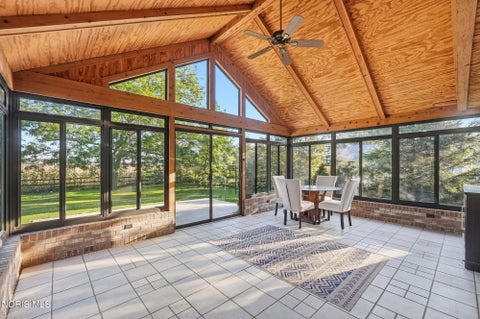 Tiny photo for 15760 Five Point Road, Perrysburg, OH 43551 (MLS # 10014313)