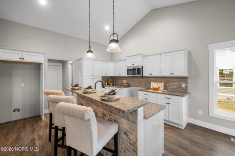 Tiny photo for 3095 E Plaza Boulevard, Northwood, OH 43619 (MLS # 10004084)