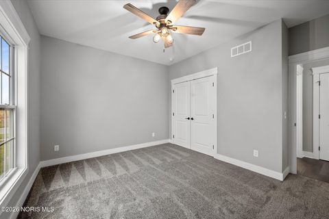 Tiny photo for 3095 E Plaza Boulevard, Northwood, OH 43619 (MLS # 10004084)