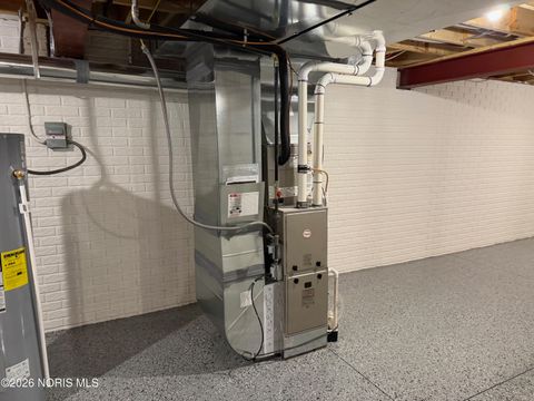 Tiny photo for 3095 E Plaza Boulevard, Northwood, OH 43619 (MLS # 10004084)