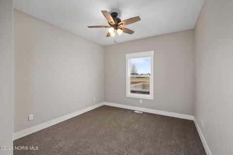 Tiny photo for 3095 E Plaza Boulevard, Northwood, OH 43619 (MLS # 10004084)