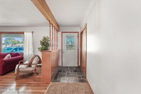 Tiny photo for 1040 Woodside Drive, Findlay, OH 45840 (MLS # 10008429)