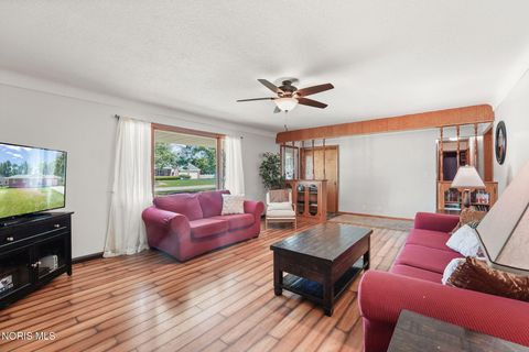 Tiny photo for 1040 Woodside Drive, Findlay, OH 45840 (MLS # 10008429)