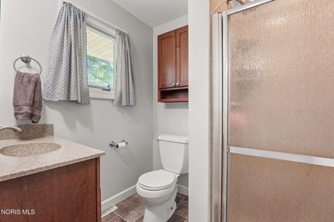 Tiny photo for 1040 Woodside Drive, Findlay, OH 45840 (MLS # 10008429)