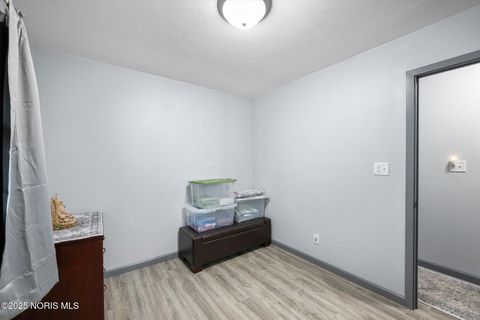 Tiny photo for 2121 Holiday Drive, Swanton, OH 43558 (MLS # 10000598)